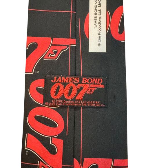 RARE James Bond Tie Black With A Red 007 & Gun Design 1995 Eon Productions USA - Picture 4 of 7